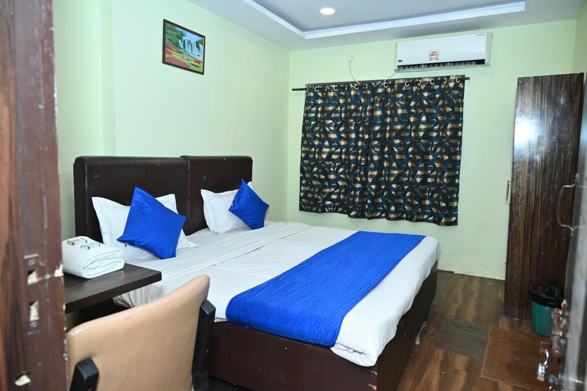 Hotel Ankitha Grand Гайдарабад Екстер'єр фото