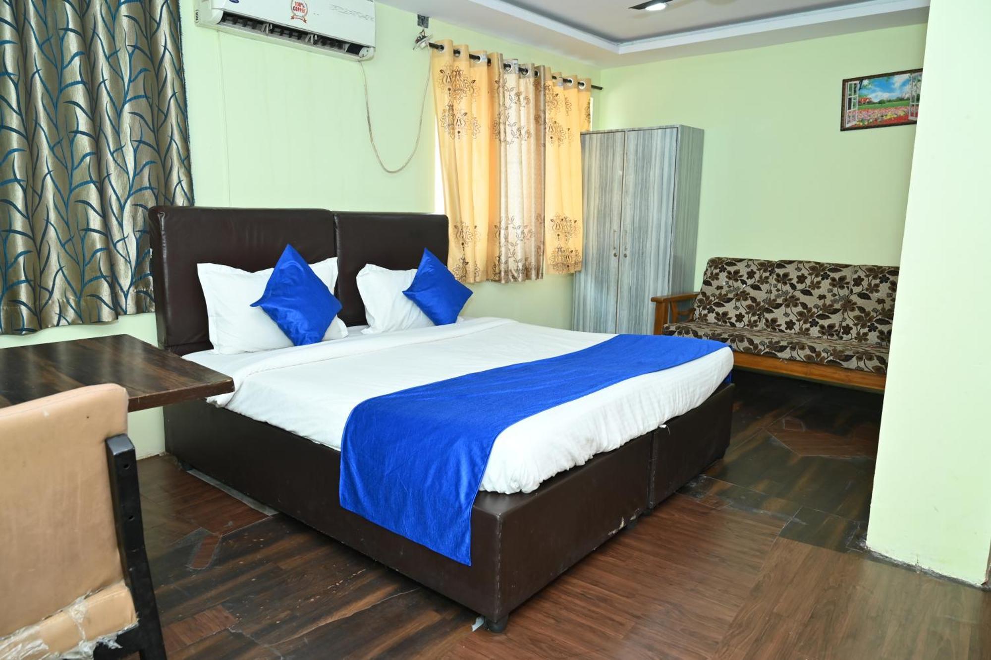 Hotel Ankitha Grand Гайдарабад Екстер'єр фото
